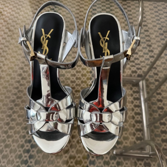 SAINT LAURENT TRIBUTE 75 PATENT PLATFORM SANDAL - Picture 3 of 8